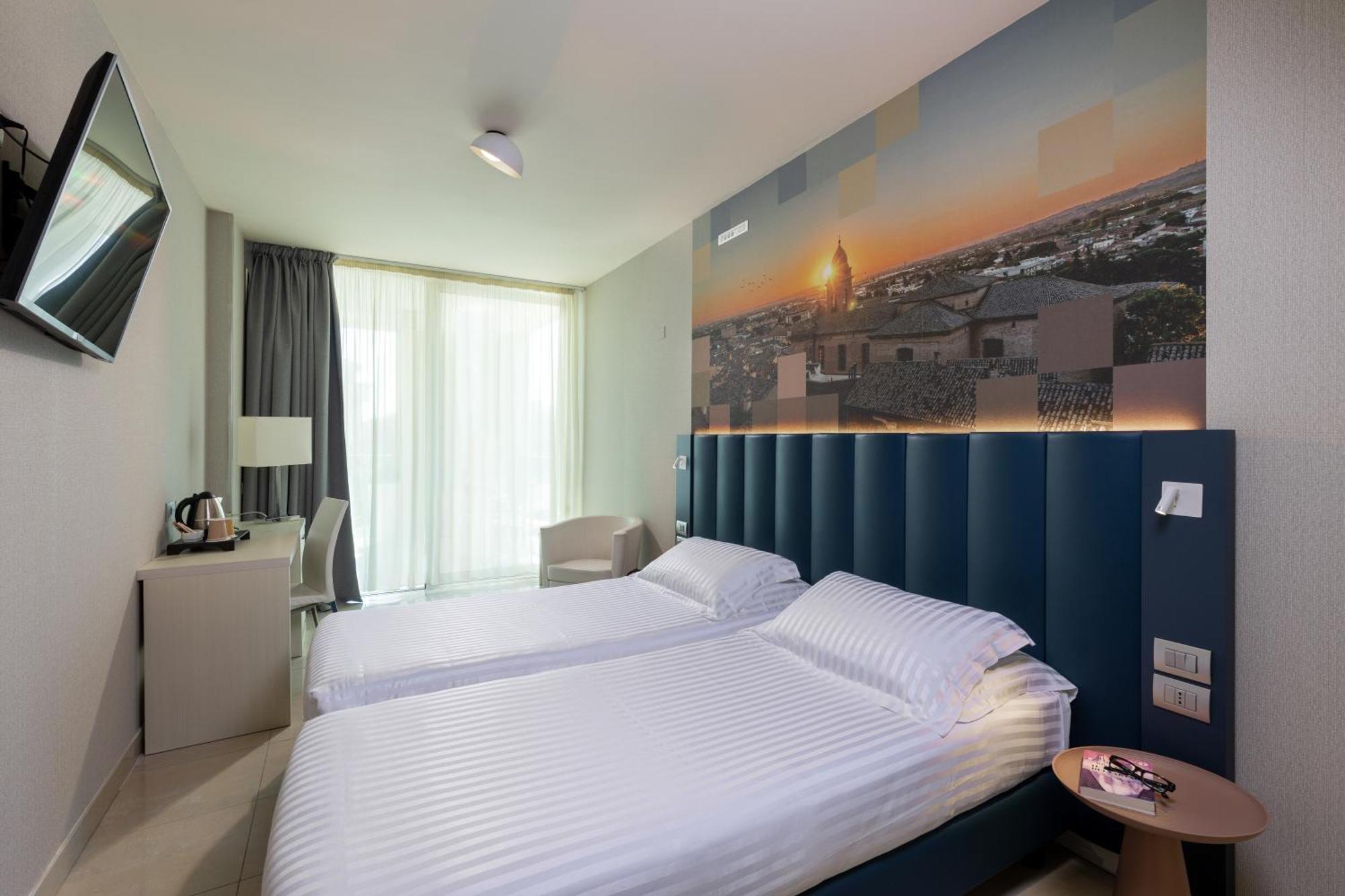 Mercure Hotel Rimini Artis Exteriör bild