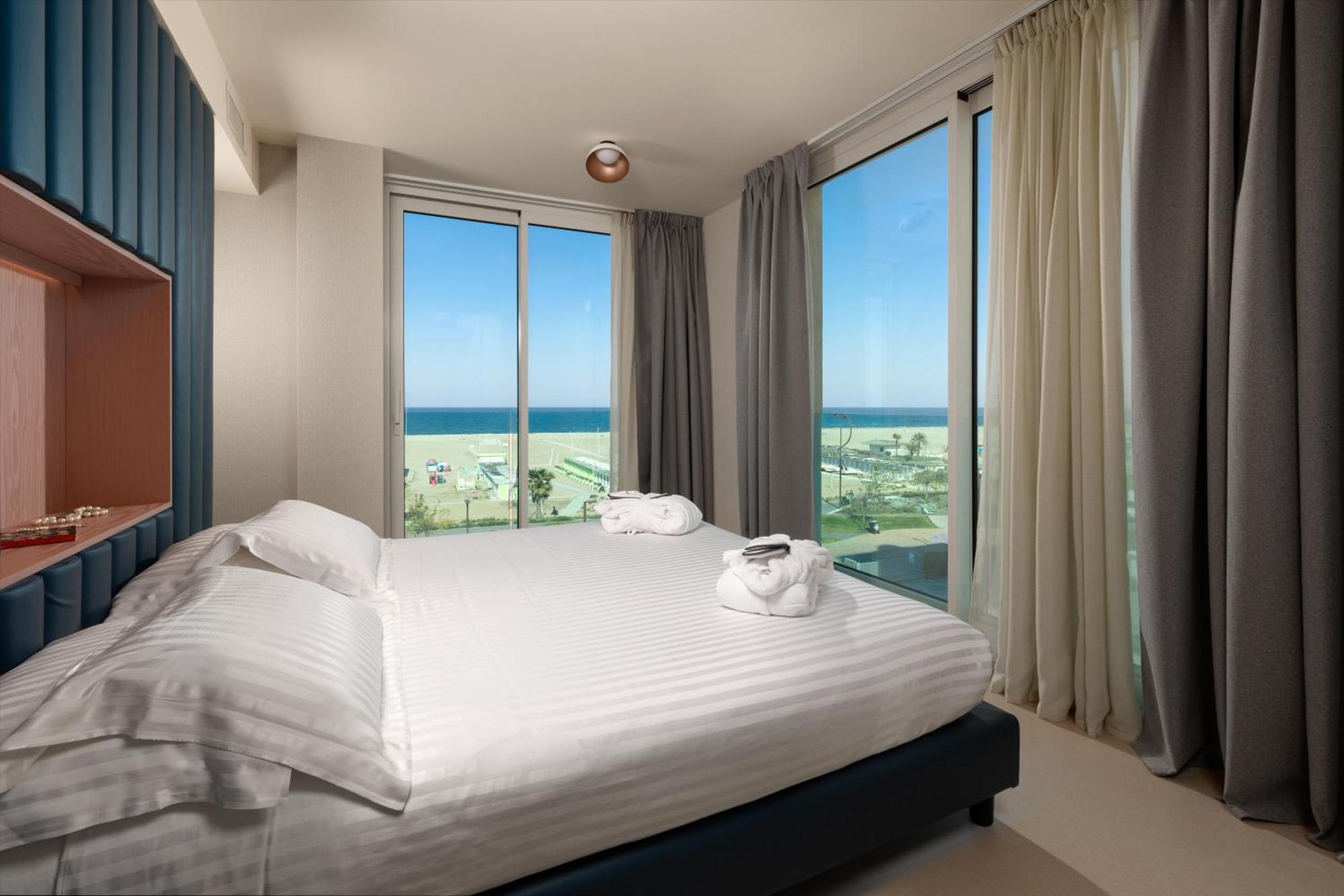 Mercure Hotel Rimini Artis Exteriör bild