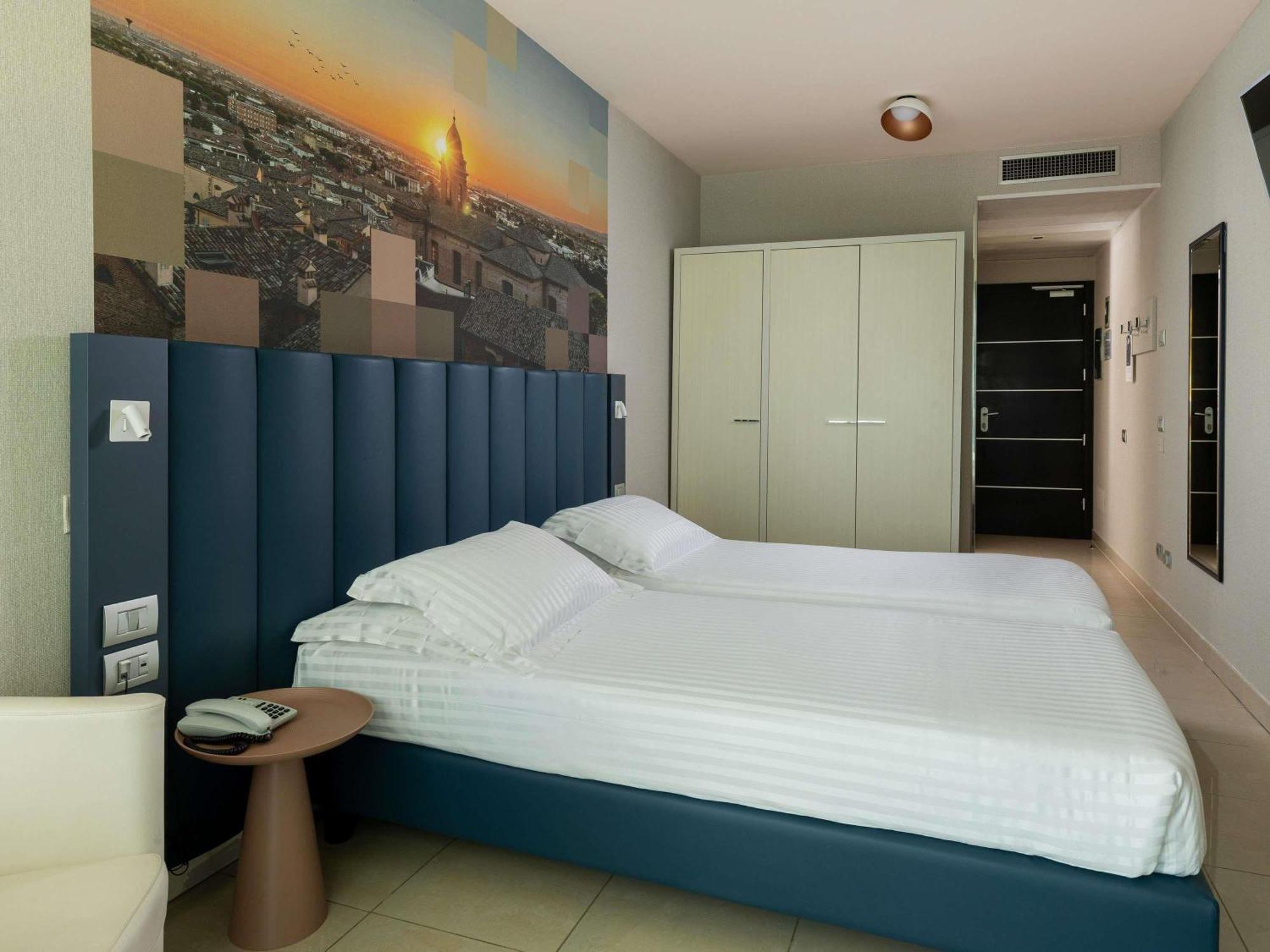 Mercure Hotel Rimini Artis Exteriör bild