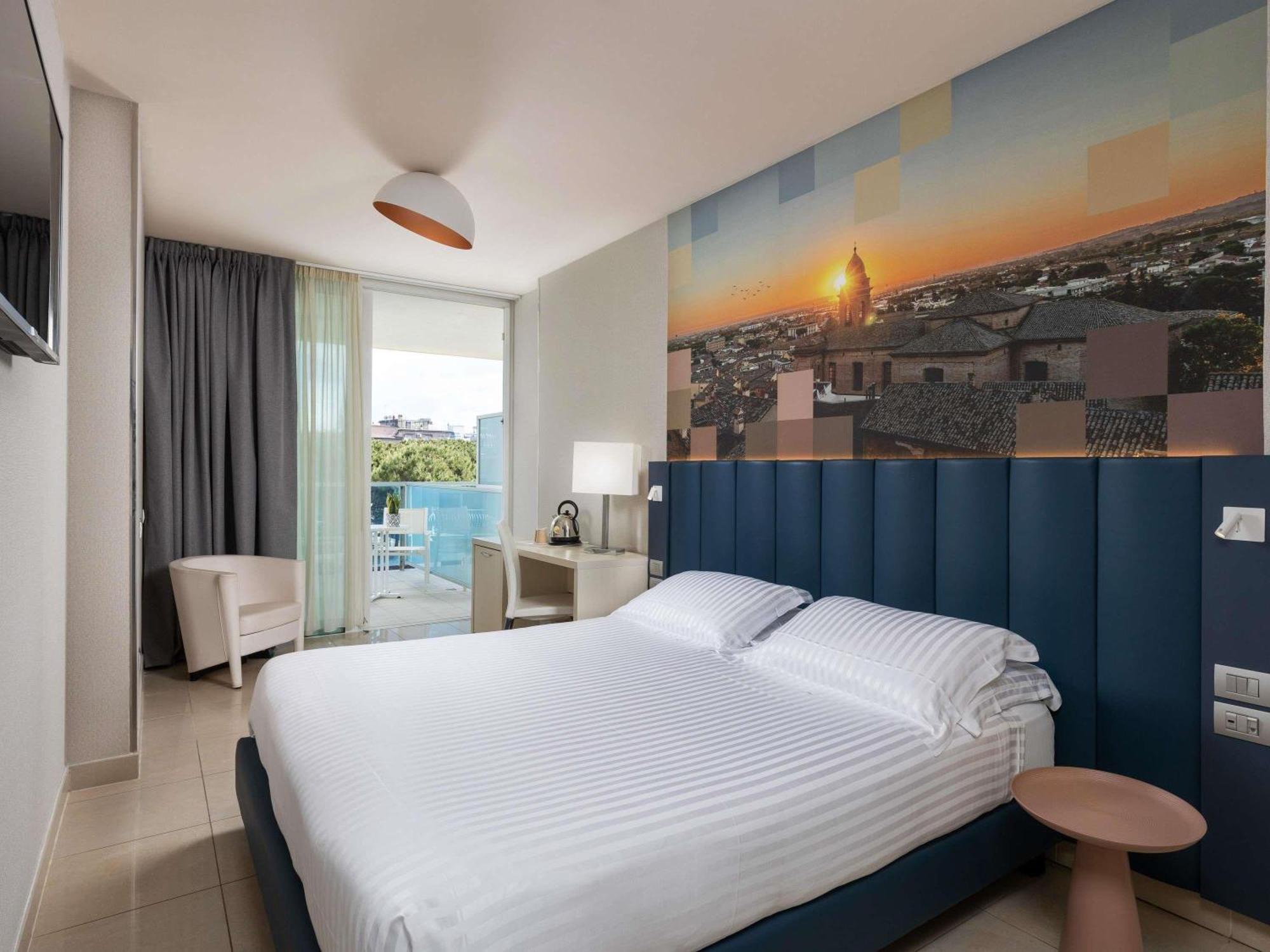 Mercure Hotel Rimini Artis Exteriör bild